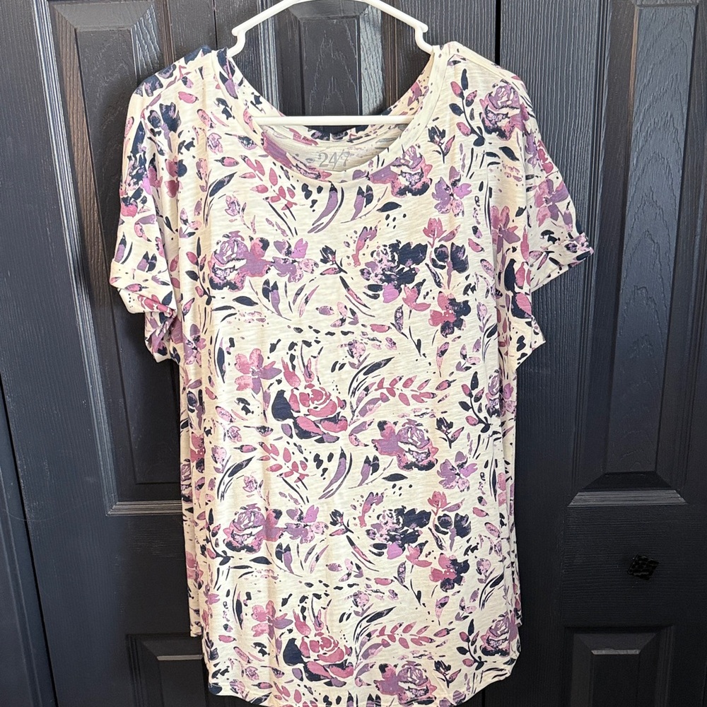 Maurices Floral Short Sleeve Tee - Pink and White